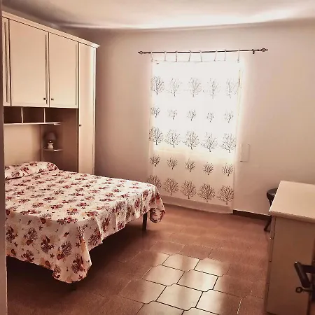 Apartment La Casa Di Sara *